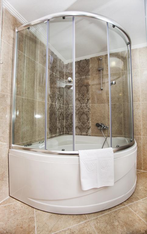 Cukurova Erten Hotel Adana Zimmer foto